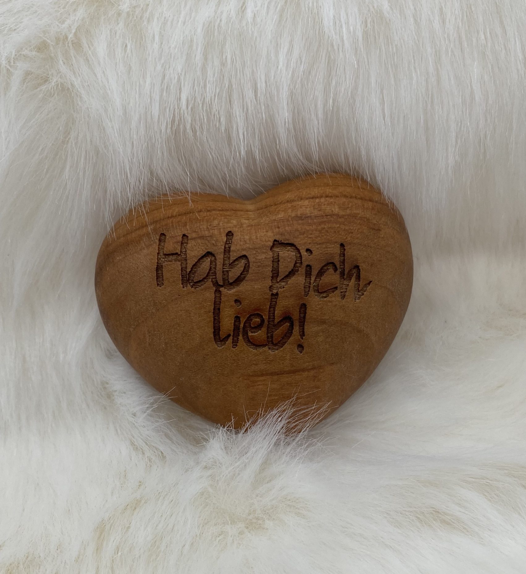 Holz Handschmeichler „Hab dich lieb!“